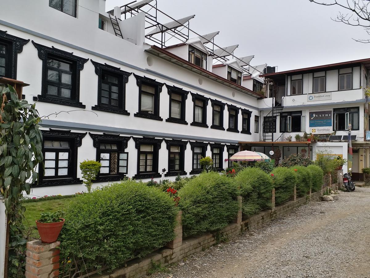 Hotel Heranya Катманду Экстерьер фото