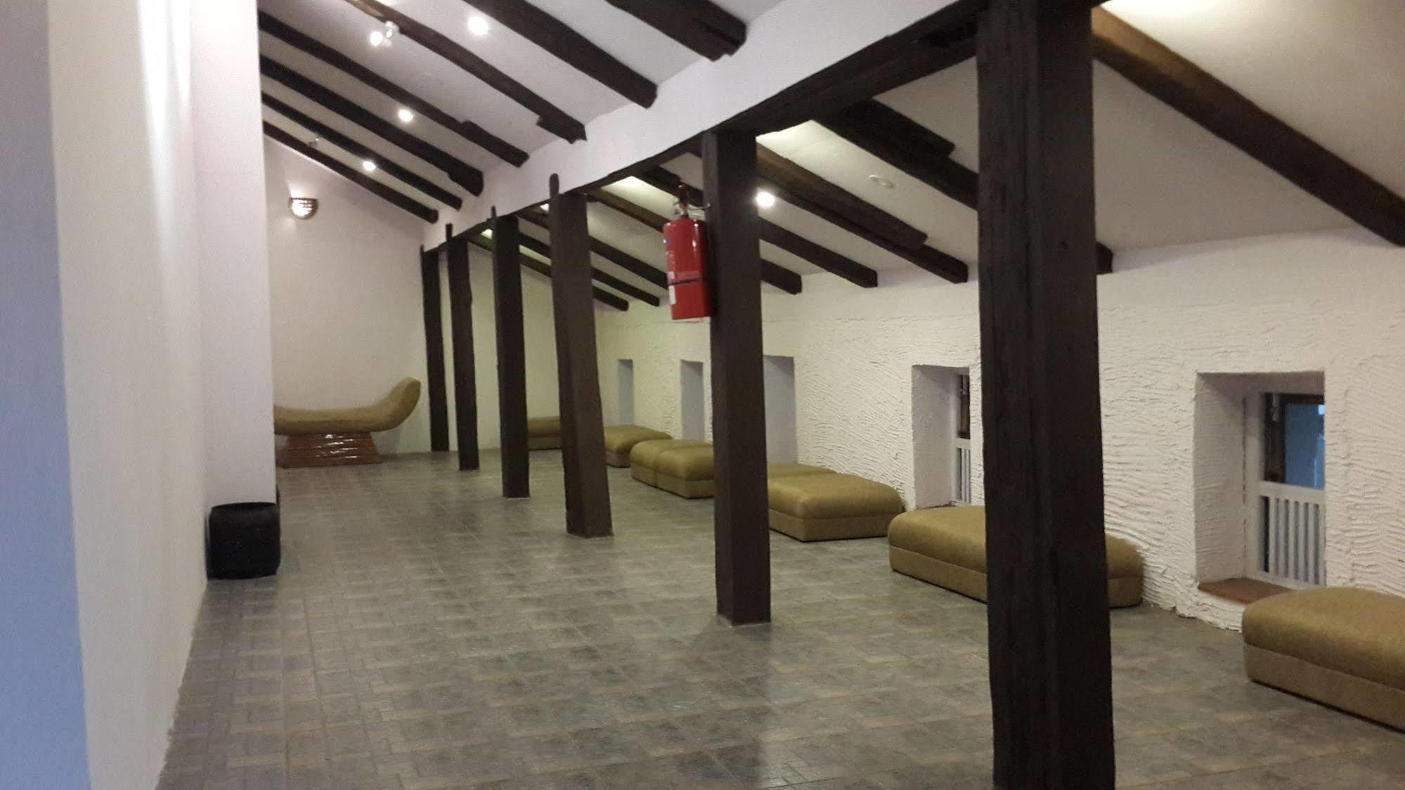 Hotel Heranya Катманду Экстерьер фото